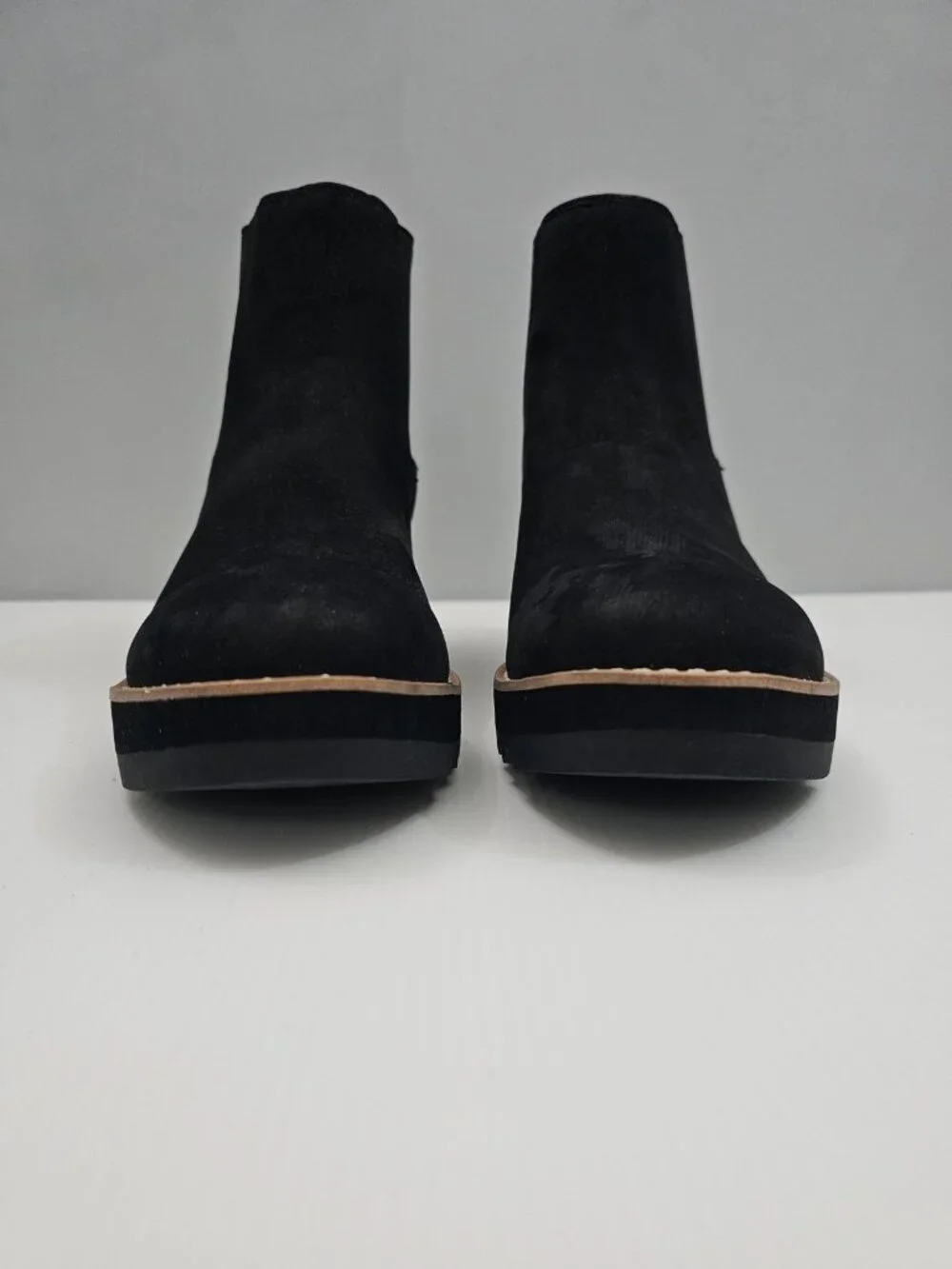 Eileen Fisher Luv Chelsea Wedge Ankle Boot Black Leather Pull On Womens 9